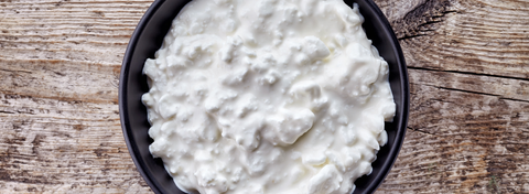 Why Organic Cottage Cheese is Popular Again (Trends, Uses & Easy Ways to Eat It)
