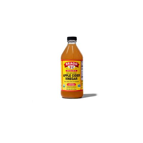 Bottle of Bragg’s Organic Apple Cider Vinegar with raw, unfiltered vinegar 