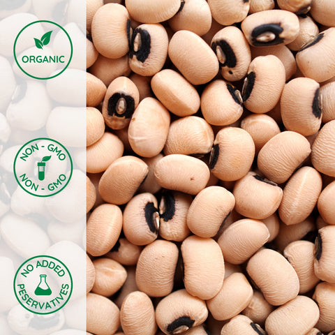 Close-up of organic black-eyed peas
