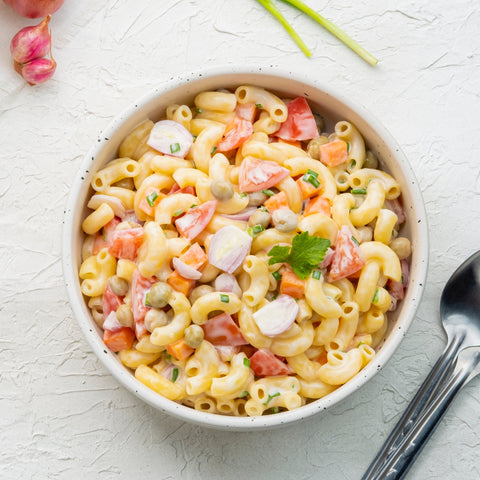 Bowl of cooked organic semolina pasta elbows